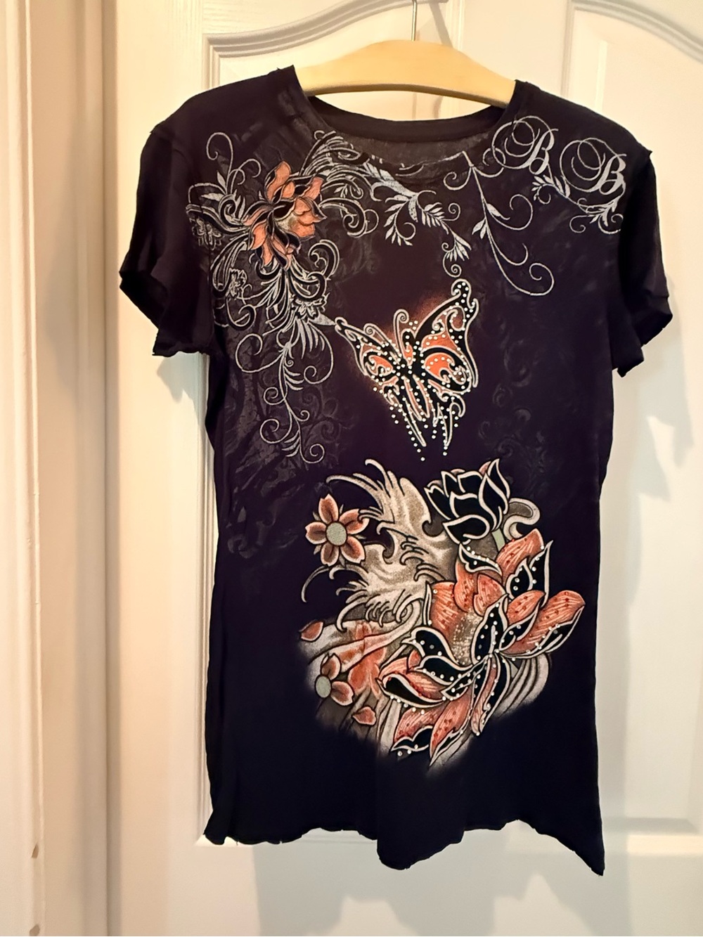 Brad Butter y2K Black Short-Sleeve Graphic Tee with Orange Floral & Butterfly